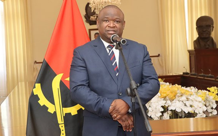 Governador de Luanda empossa novos administradores dos municípios de Belas e Luanda
